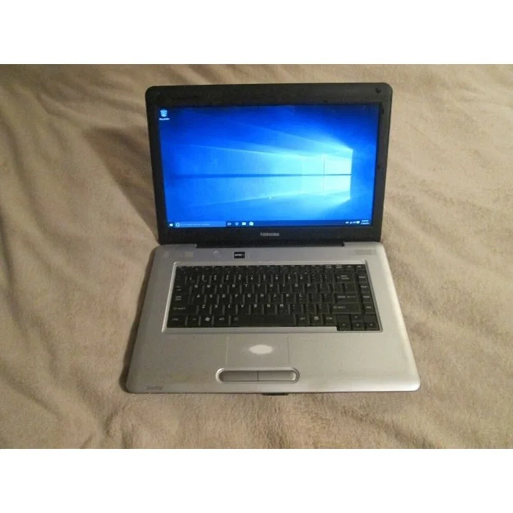 Toshiba Satellite 15.6 Inch Screen
